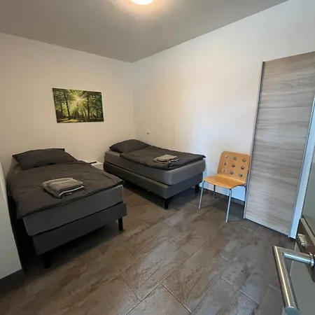 Max 5p Mit Garten Ораниенбург