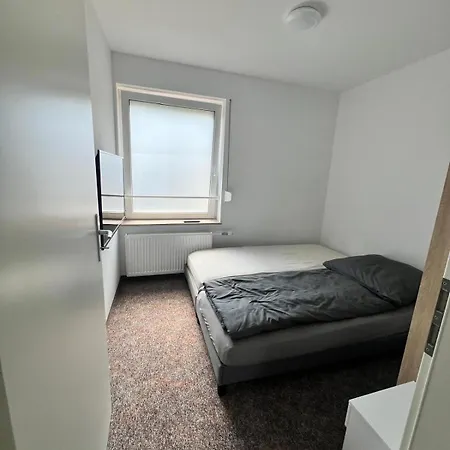 Max 5p Mit Garten Appartement Oranienburg